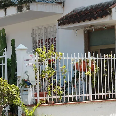 Triskeles Bed & Breakfast Giardini Naxos