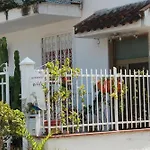 B&B Triskeles (Adults Only) Bed and Breakfast Giardini Naxos