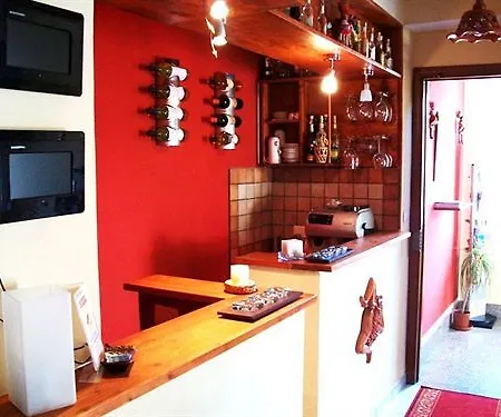 לינה וארוחת בוקר Triskeles גיארדיני נאקסוס